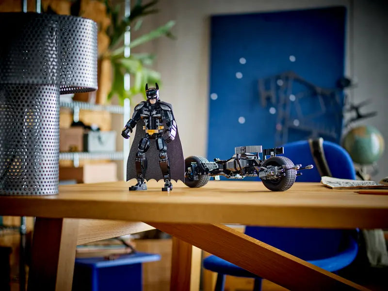 Personaggio costruibile di Batman con Bat-Pod